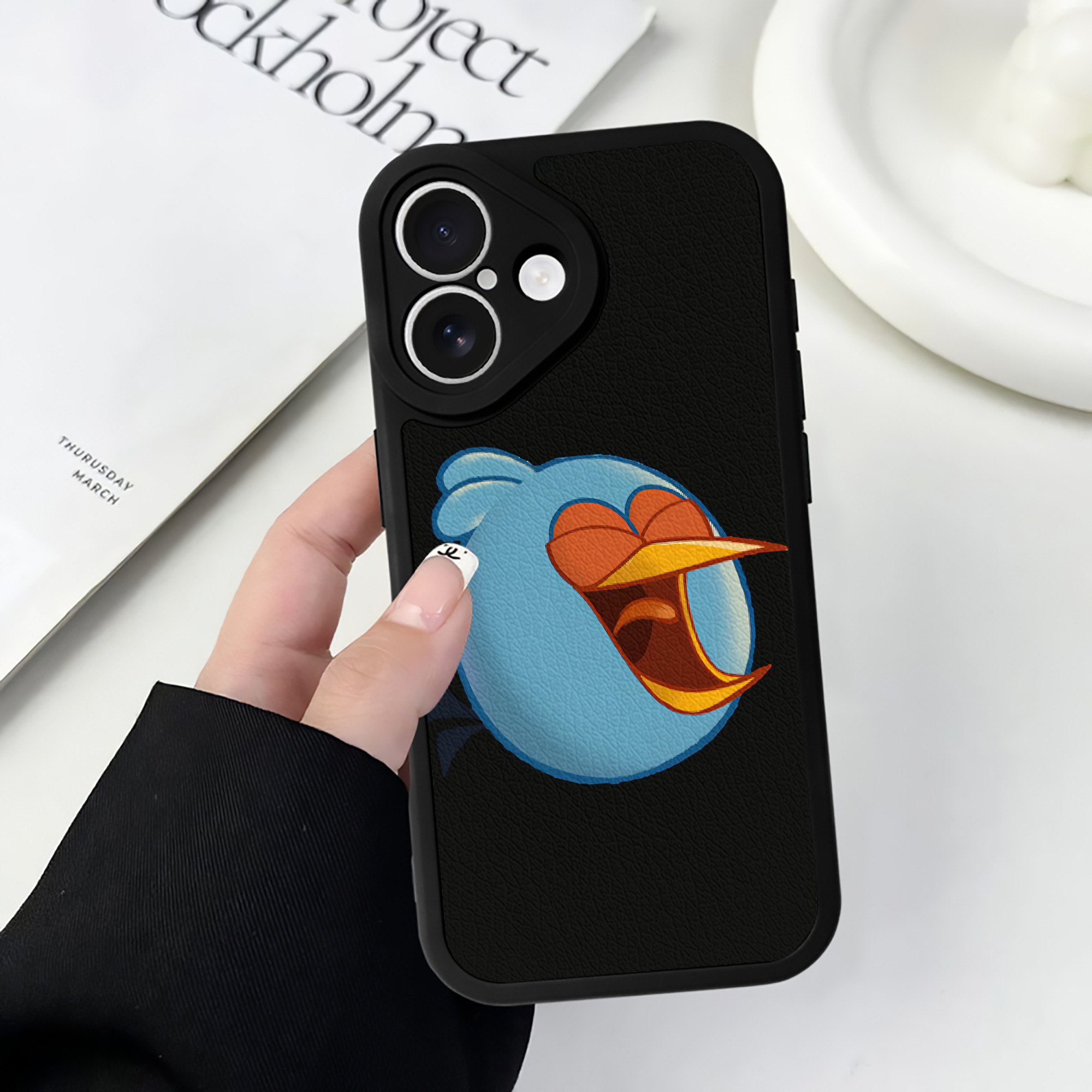 （画像用） Angry Birds アングリーバード 【iPhone 16シリーズ対応】シリコンスマホケース（レザー調） 材質：シリコン
